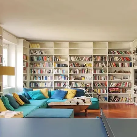 Affittacamere Stanza Nr 2 In Zona Solari In Incantevole Milano