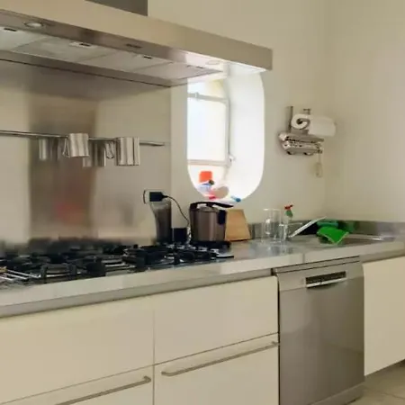 Stanza Nr 2 In Zona Solari In Incantevole * מילאנו